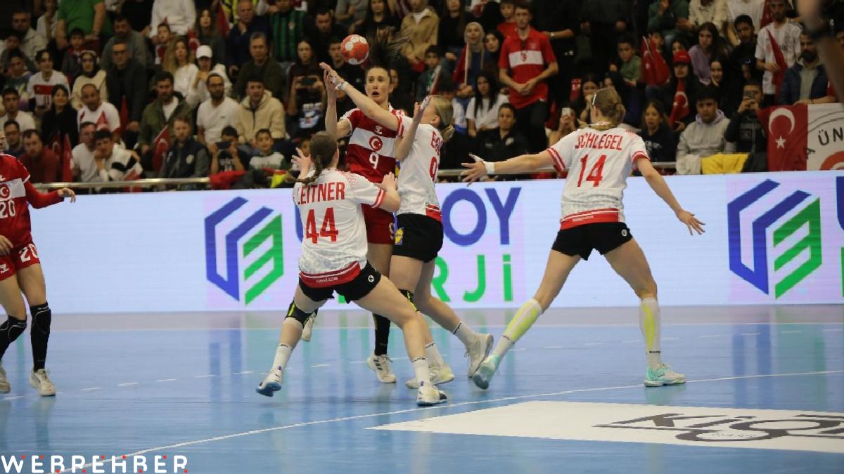 A Milli Kadın Hentbol Takımı, Avusturya’ya yenildi