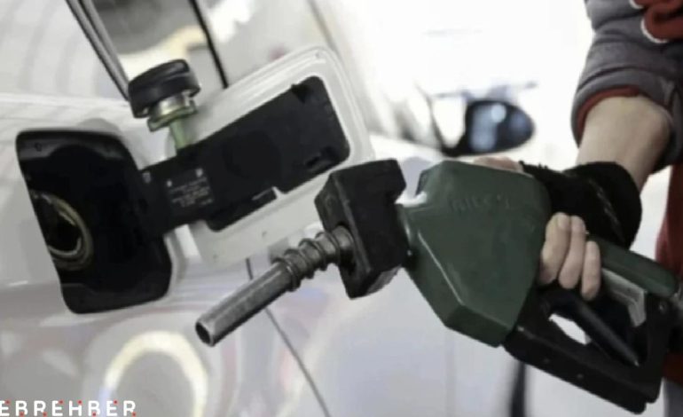 Akaryakıtta tabela yine değişecek: Motorine zam geliyor