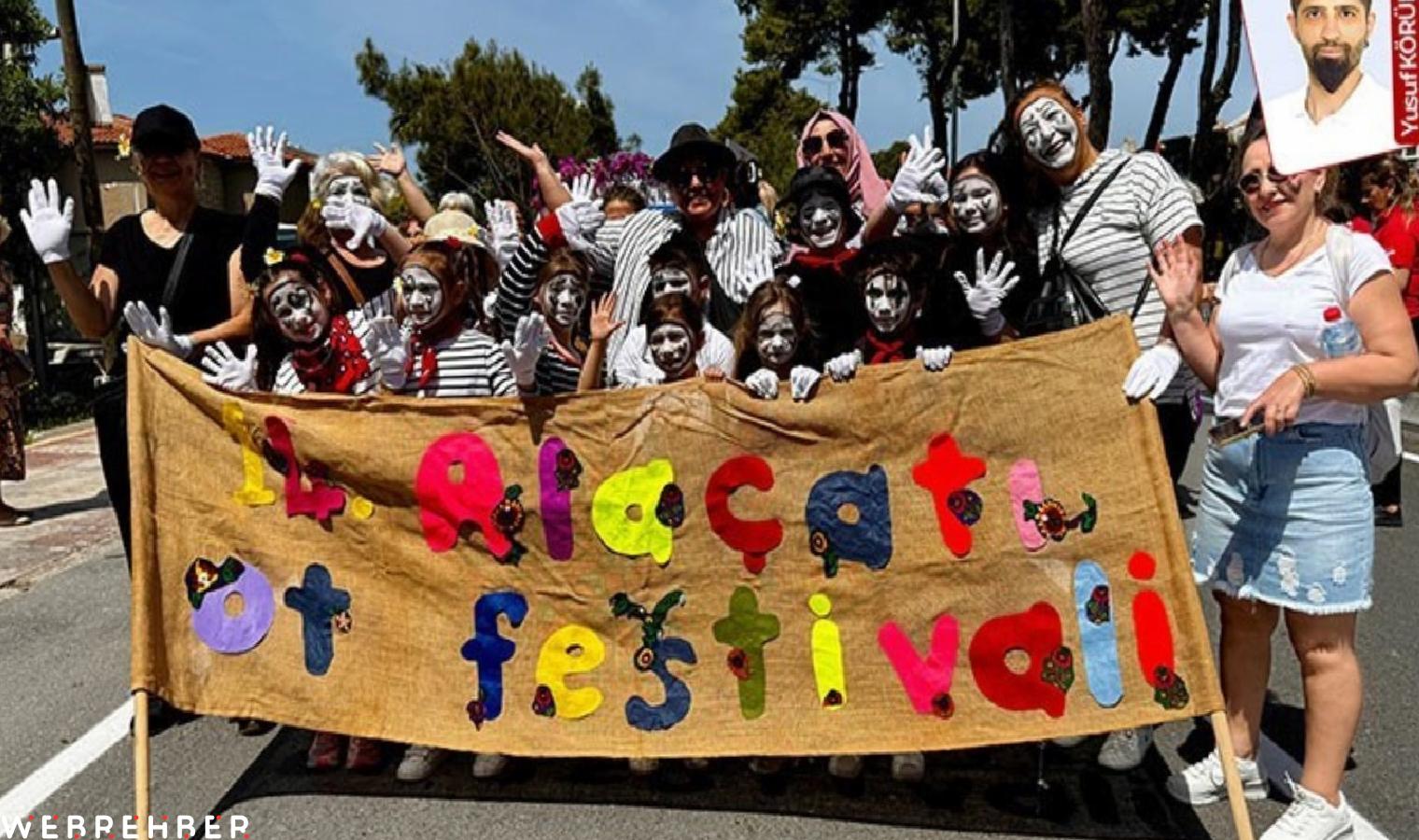 Alaçatı Ot Festivali renkli görüntülere sahne oldu