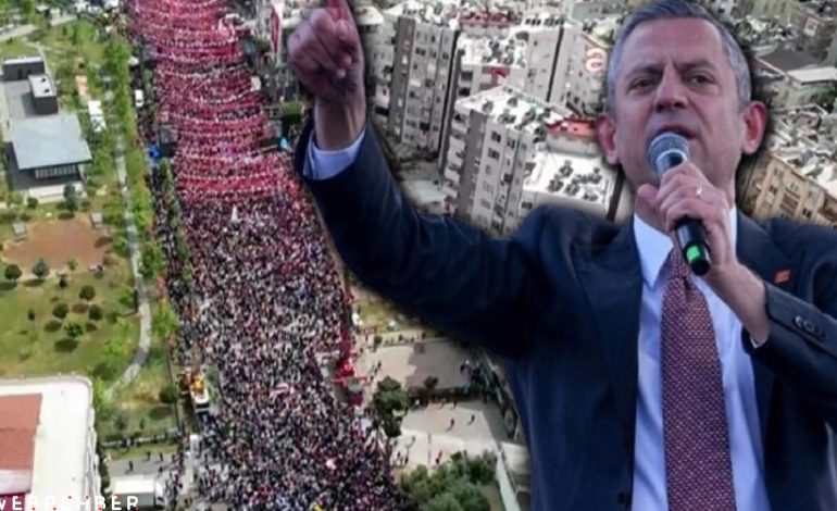 CHP’den Mersin’de tarihi miting… Özgür Özel kalabalığa sesleniyor: Ahmet Özer ve Ekrem İmamoğlu’nun mektubu okundu…