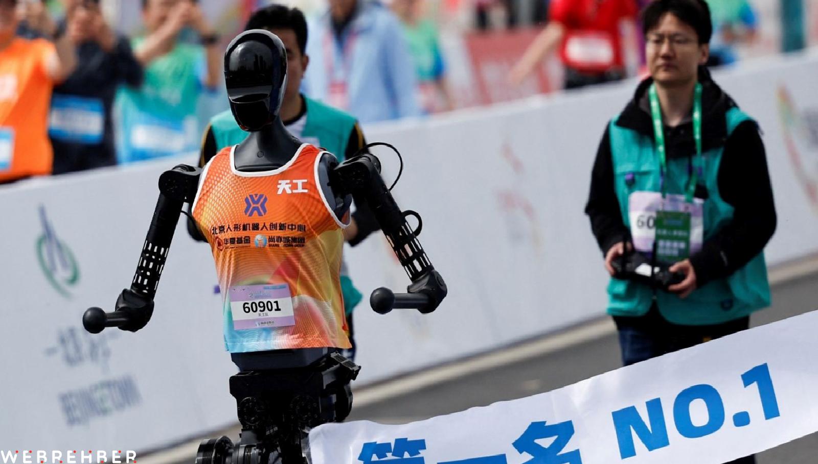 Çinli robotlar insanlara karşı maraton koştu: Yapay zekada çıta yükseliyor
