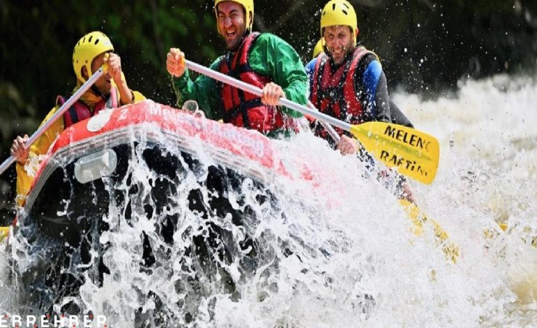 Düzce’de maceraseverlerin rafting heyecanı
