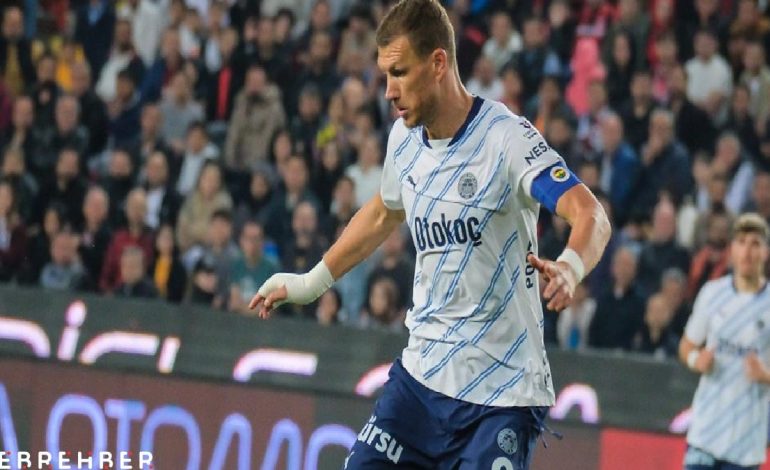 Edin Dzeko’dan hakem eleştirisi
