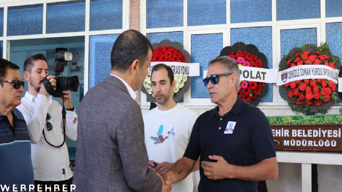 Ersun Yanal’ın babası son yolculuğuna uğurlandı