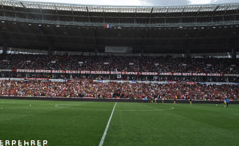 Eskişehirspor’dan tarihi rekor! Taraftar, stadyuma akın etti