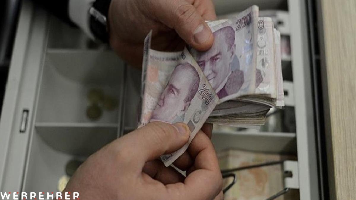 Ev kadınlarına emeklilik hakkı yolda: Primlerin 3’te birini devlet ödeyecek