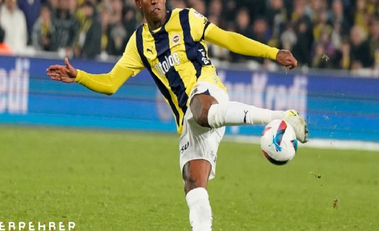Fenerbahçe, derbide Anderson Talisca’ya güveniyor