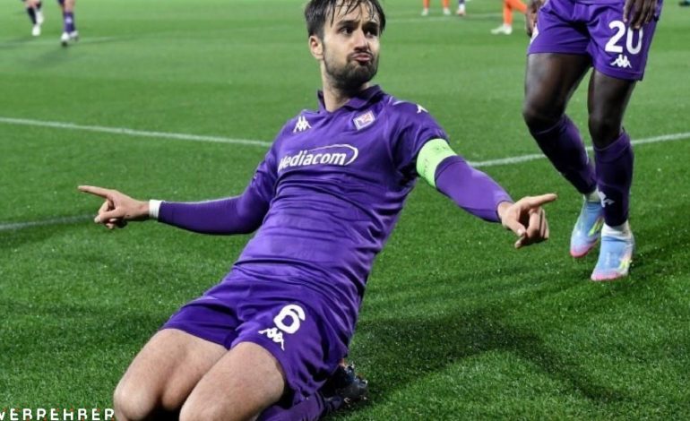 Fiorentina yarı final bileti aldı: Albert Riera’yı üzdü!