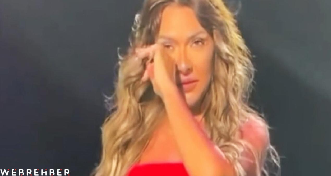 Hadise, Belçika konserinde gözyaşlarına boğuldu: Mahvoldum şu an
