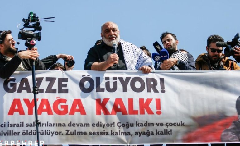 İstanbul’da 300 bin kişinin katılımıyla büyük Gazze yürüyüşü