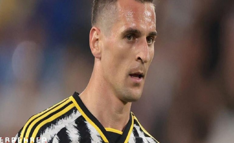 Juventus’ta Arkadiusz Milik, forma giyemeden sözleşme uzattı