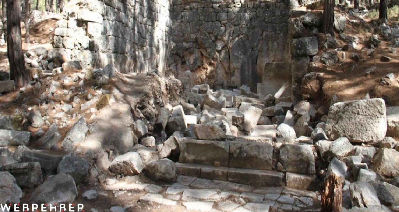 Kadyanda Antik Kenti acımasız sporunun merkezi çıktı
