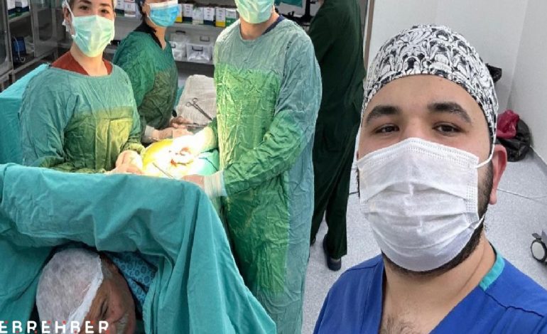 Kahramanmaraş’ta arabesk müzik dinlerken ameliyat oldu