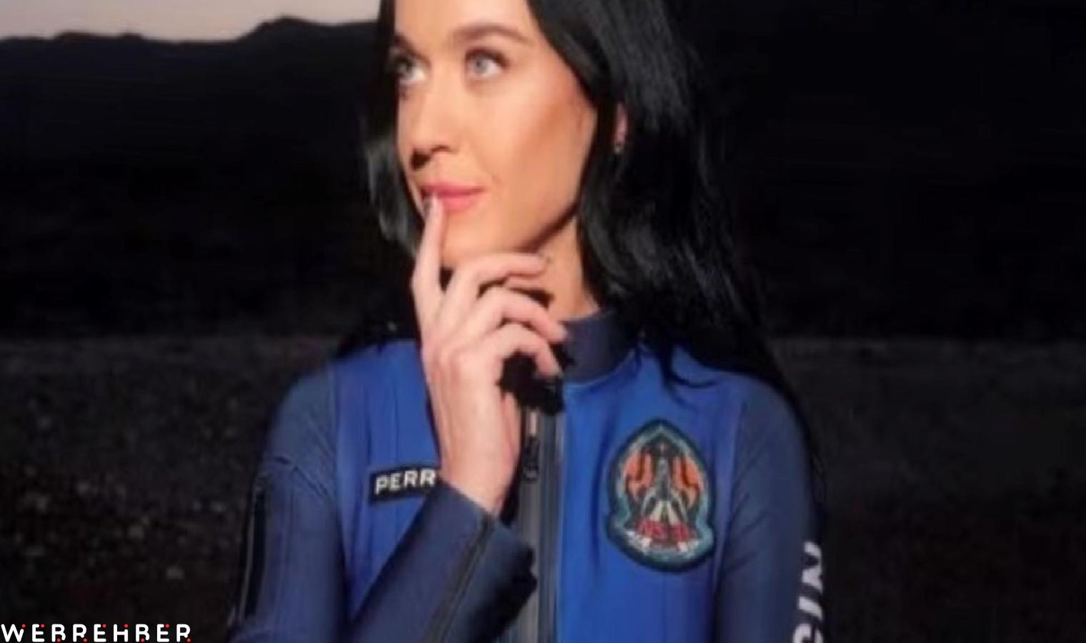 Katy Perry uzaya çıktı, dönüşte toprağı öptü