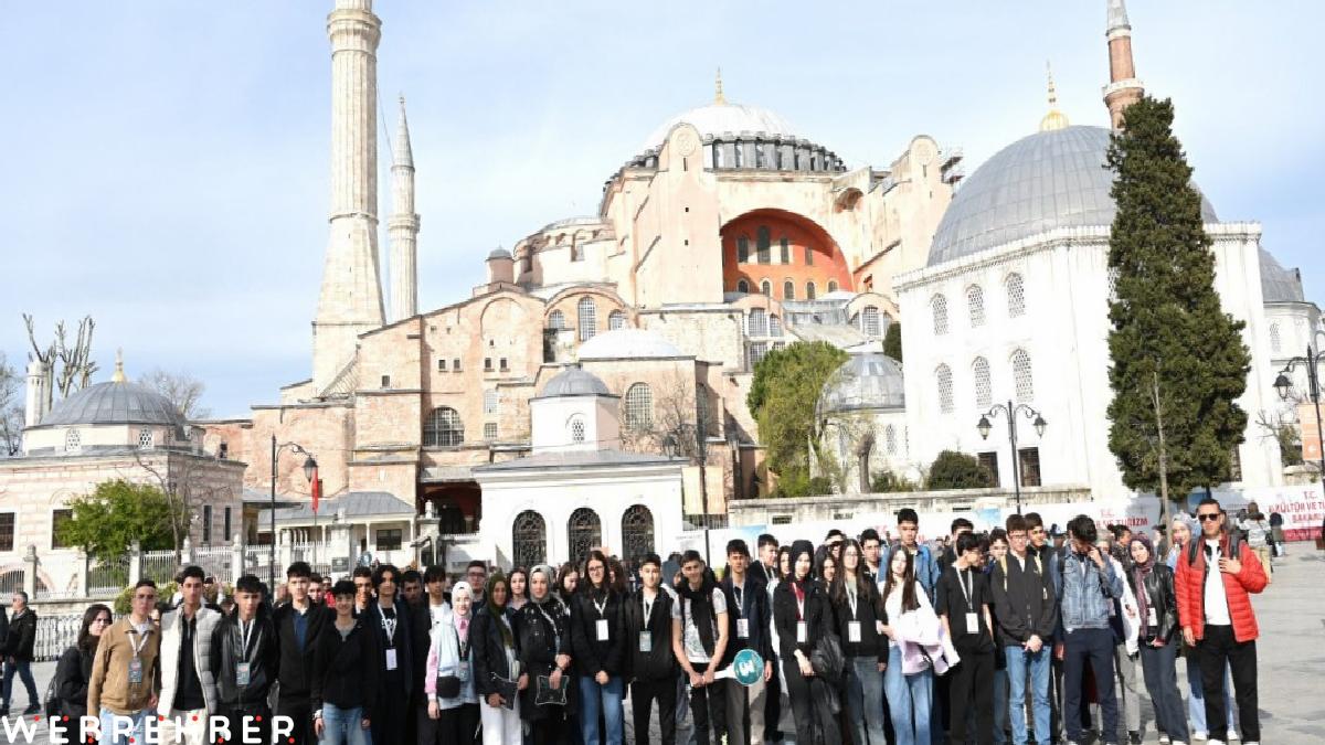 Konya’da ‘Atabey Gençliği Ecdadın İzinde’ projesi iki başkent arasında gönül köprüsü kuruyor