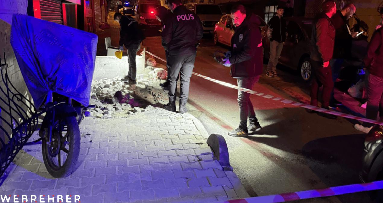 Küçükçekmece’de dehşet anları: Daireyi kurşunladılar