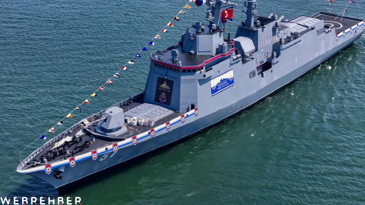 Kuzey Kore’den gövde gösterisi: 5 bin tonluk yeni savaş gemisi