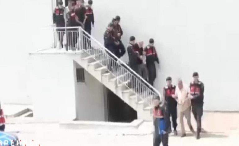 Manisa’da suç örgütlerine operasyon: 11 gözaltı
