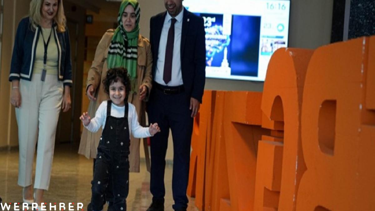 Öğretim görevlisi baba, engelli kızı için uygulama geliştirdi