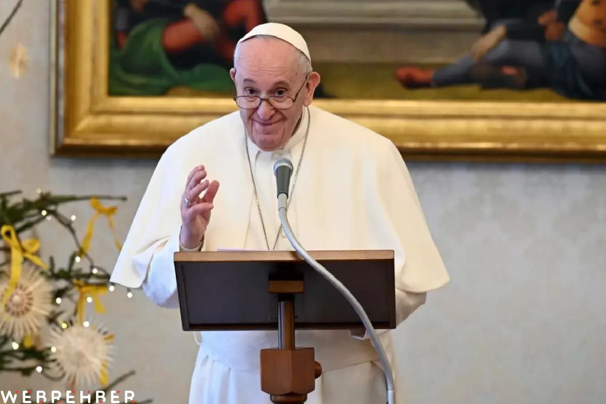 Papa Franciscus Hayatını Kaybetti