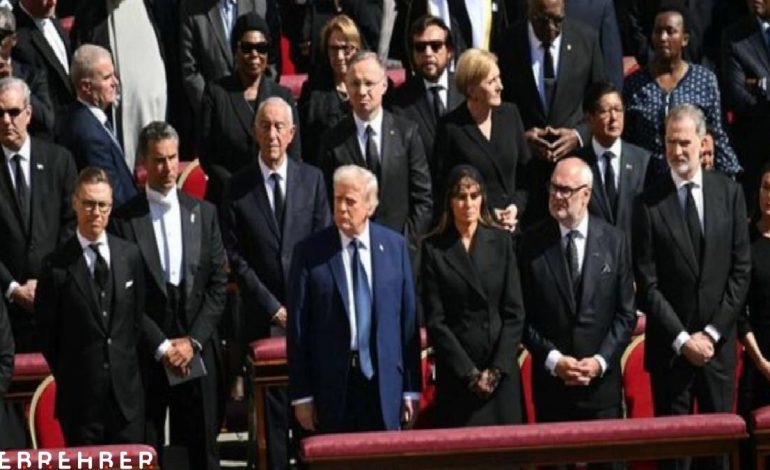 Papa Francis’in cenazesinde giyim kuralına uymayan liderler