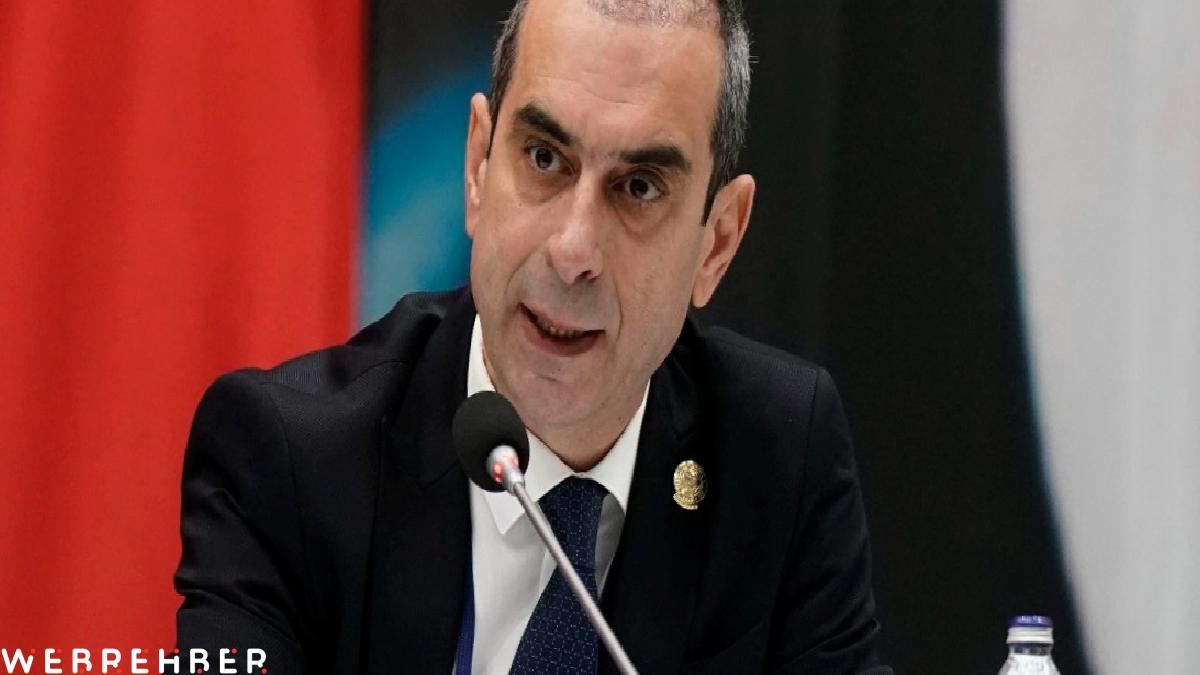 Şekip Mosturoğlu: Üst üste 10 sezondur şampiyon olamıyoruz
