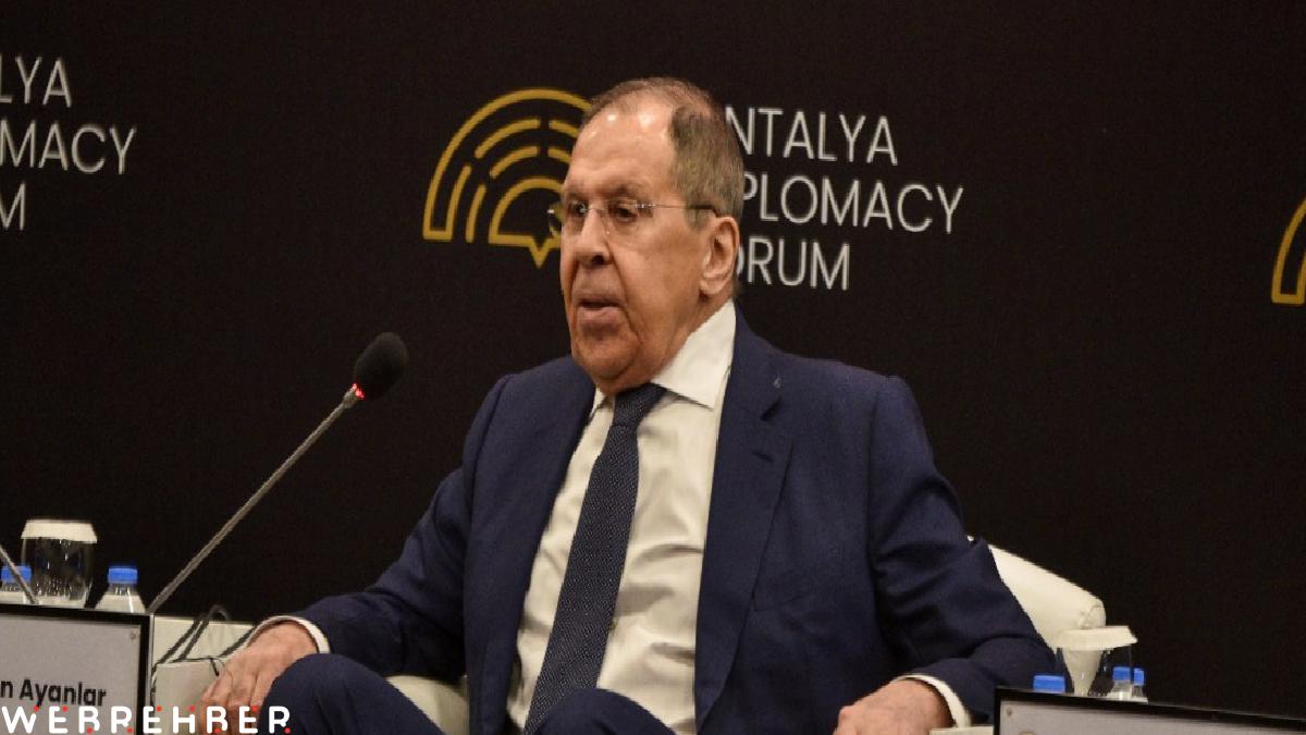 Sergey Lavrov: NATO’nun en büyük düşmanı kendisidir