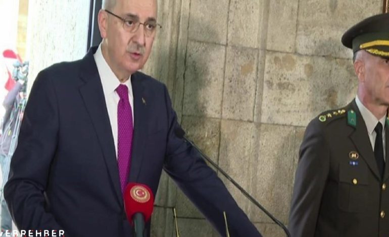 TBMM Başkanı Numan Kurtulmuş’tan Anıtkabir’de büyük gaf: Daha ilk cümlede şaştı!