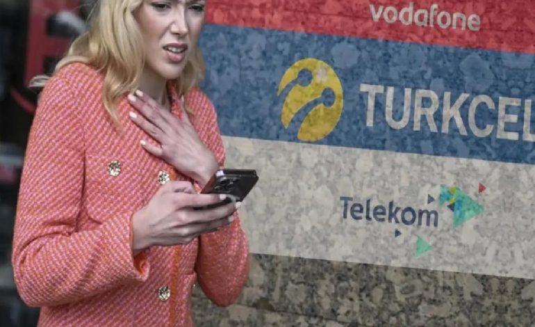 Tepkilerin odağındaki GSM şirketlerinden gelen mesajlar pes dedirtti