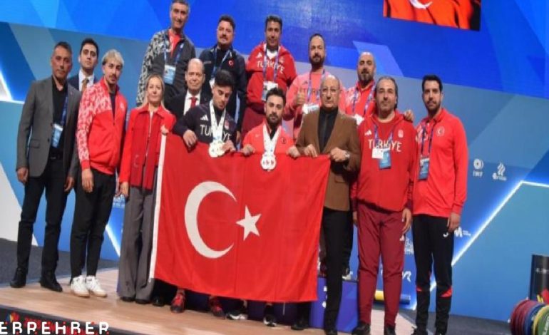 Türk sporculardan Avrupa Halter Şampiyonası’nda 6 madalya