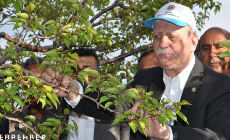 TZOB Genel Başkanı Şemsi Bayraktar: Mülteciler olmasa tarımda işçi bulamayacağız