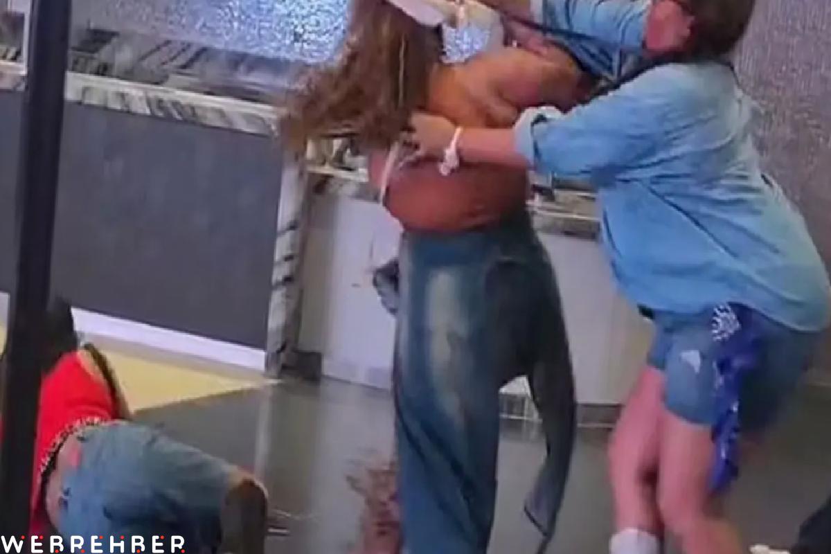 Ünlü şarkıcının konserinde VIP misafirler arasında şiddetli kavga çıktı