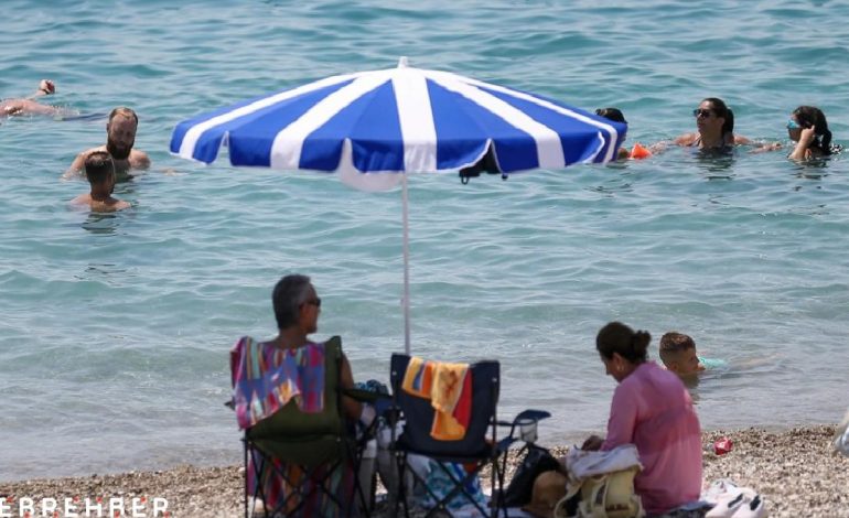 Uzmanlar, tatil rezervasyonu yapacakları dolandırıcılara karşı uyardı