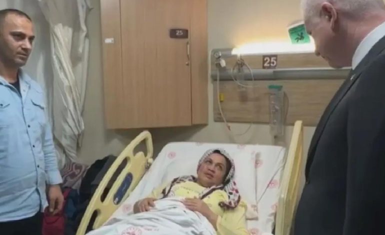 Vali Gül, Depremzedeleri Ziyaret Etti