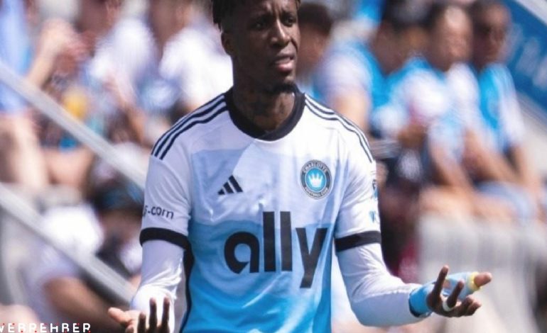 Wilfried Zaha’dan eleştirilere tepki: ‘Aptalca şeylere cevap vermezdim ama…’