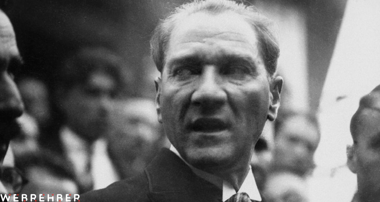 Yeni Akit’ten skandal ‘Atatürk’ paylaşımı!