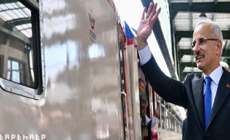 Abdulkadir Uraloğlu: Uluslararası 2 turistik tren İstanbul’a geliyor