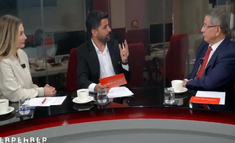 Ahmet Davutoğlu: KKTC artık kumar, fuhuş ve mafya ile anılır hale geldi