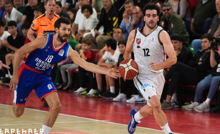 Anadolu Efes, erteleme maçında Karşıyaka’yı yendi