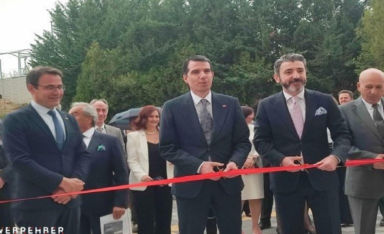 Atılım Üniversitesi yeni Tıp Fakültesi binasını açtı: ‘Teknolojik açıdan atılım’