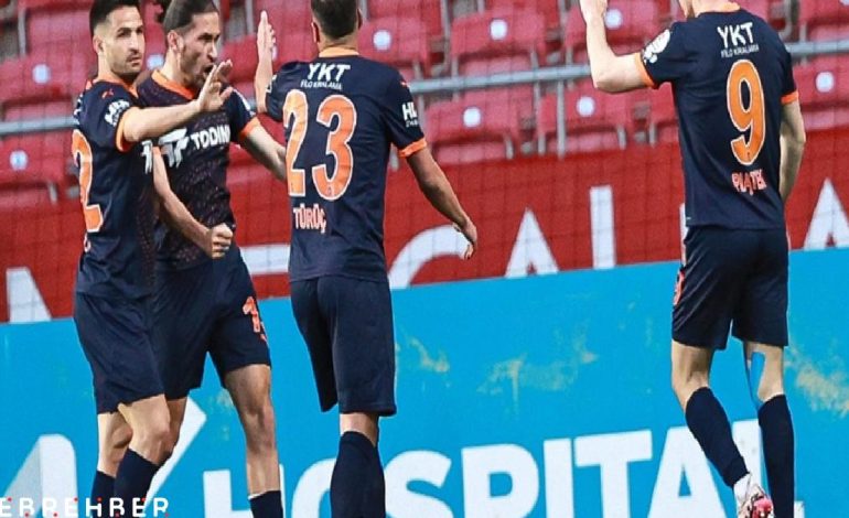 Başakşehir, Hatayspor karşısında galip geldi