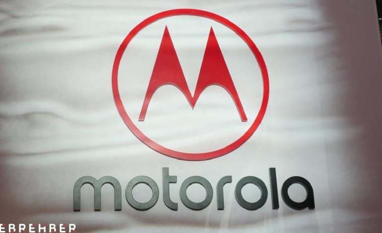 Bazı Motorola telefonlarında hızlı pil tüketimi ve aşırı ısınma sorunları yaşanıyor