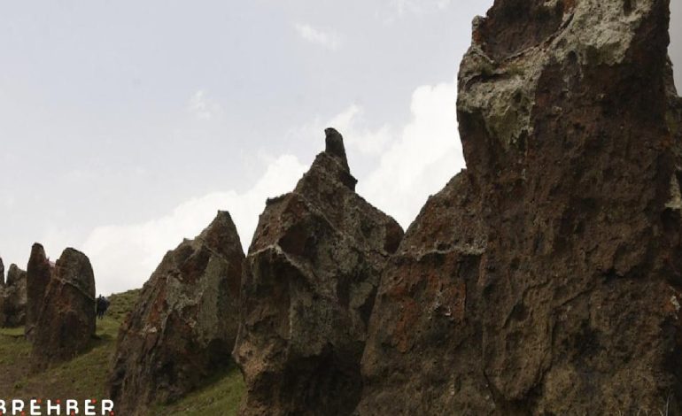 Bitlis’in gizli hazinesi koruma altında: Peki bu kayaların sırrı ne?