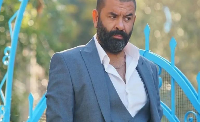 Bülent Şakrak aşk hayatıyla gündemde! Sevgilisiyle romantik akşam yemeğine çıktı