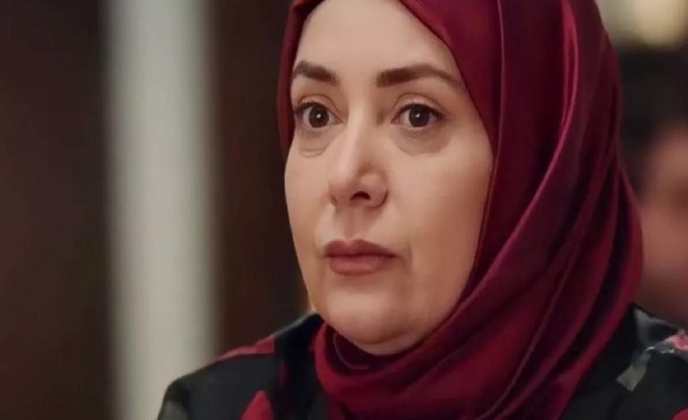 Davete çağrılmayan Kızılcık Şerbeti’nin Pembe’si Sibel Taşçıoğlu sitem etti