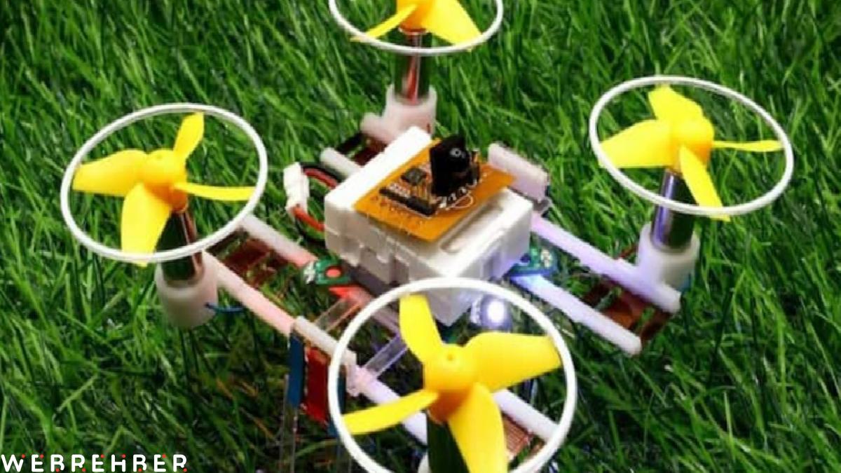 Dünyanın en küçük ve en hafif kablosuz robotu şekil değiştirebiliyor