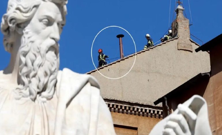 Dünyanın gözü bu bacadan çıkacak dumanda! Papa seçiminde Konklav süreci başlıyor