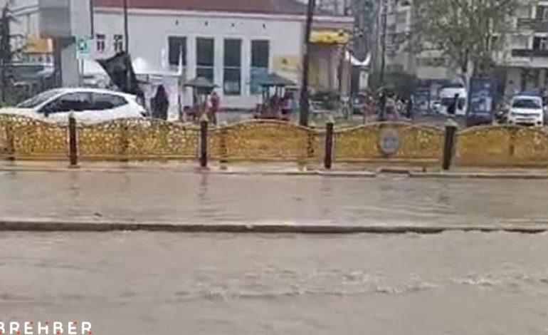 Elazığ’da sağanak ve dolu etkili oldu