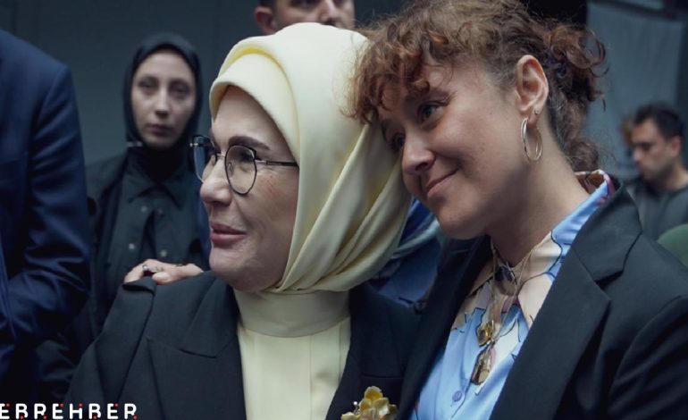 Emine Erdoğan, “Anneyle Güçlü Aile, Aileyle Güçlü Türkiye” programına katıldı
