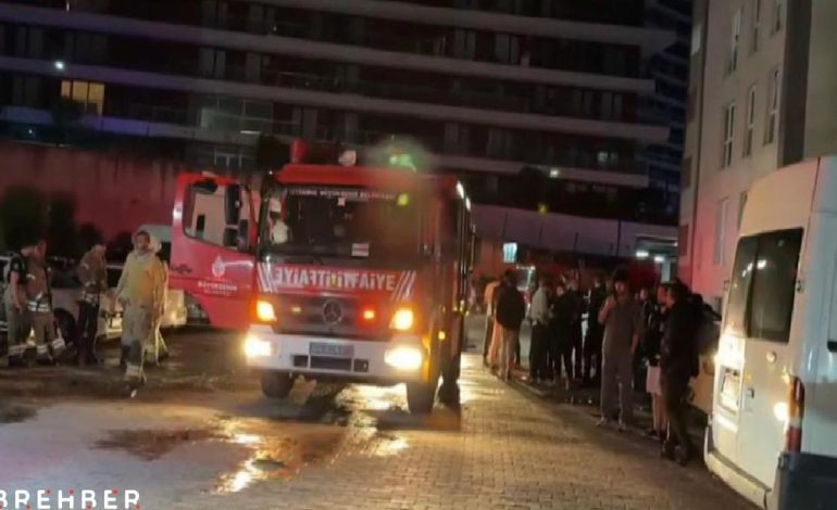 Evinde yangın çıkan kadın, 8 kattan atladı